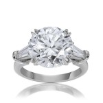 Round Diamond with Baguettes Round Diamond with Baguettes